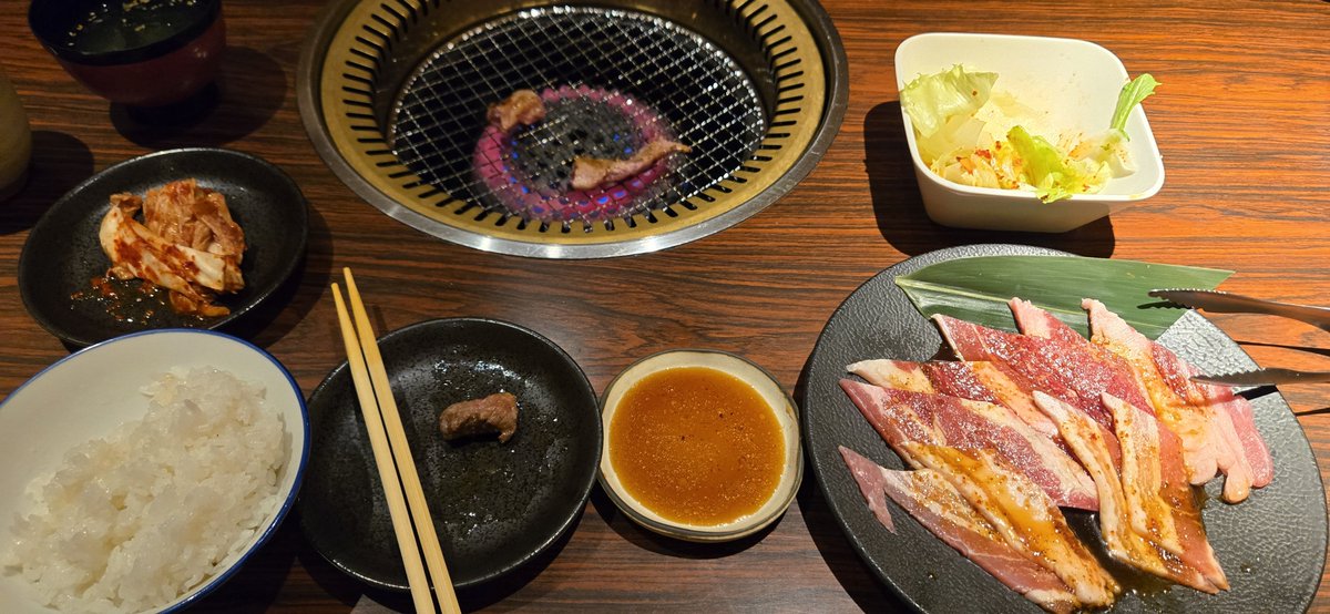 24news's tweet photo. ランチで焼肉よき https://t.co/oOp4kU5c4o