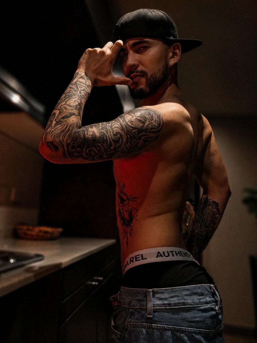 Aaron_Sebas23's tweet photo. 😜💫 https://t.co/xAPuyts8eU