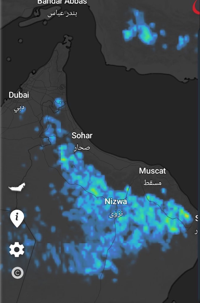 _gulf_storms's tweet photo. صباح الخير
تستمر التكونات اليوم على الحجرين تكون مصحوبه برياح نشطه احيانا وتساقط للبرد
كذلك توقعات امتداد التكونات خلال قادم الايام للصحاري
هنا تراكمي الهطول ل 7 أيام مقبلة 
والله أعلم.
#شبكة_عواصف_الخليج https://t.co/md2PffqWwp