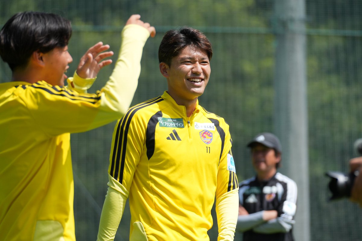vega_official_'s tweet photo. Today's training photos📸

🦅OPENING MATCH
⚔️２０２６／２７明治安田Ｊ２リーグ 第1節
🆚藤枝MYFC
🗓8/8 SAT 18:30
🏟️藤枝総合運動公園サッカー場

#VEGALTA #BREAKTHROUGH_未来を切り開け https://t.co/W0am8X7gPL