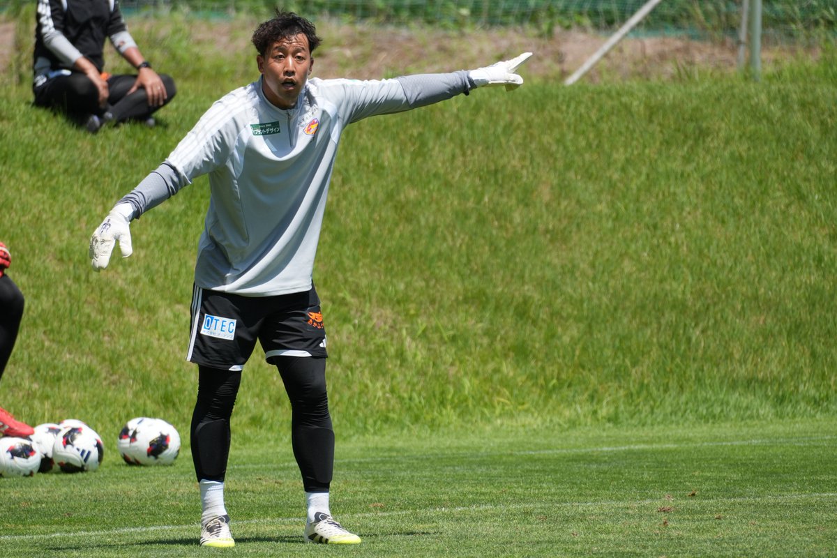 vega_official_'s tweet photo. Today's training photos📸

🦅OPENING MATCH
⚔️２０２６／２７明治安田Ｊ２リーグ 第1節
🆚藤枝MYFC
🗓8/8 SAT 18:30
🏟️藤枝総合運動公園サッカー場

#VEGALTA #BREAKTHROUGH_未来を切り開け https://t.co/W0am8X7gPL