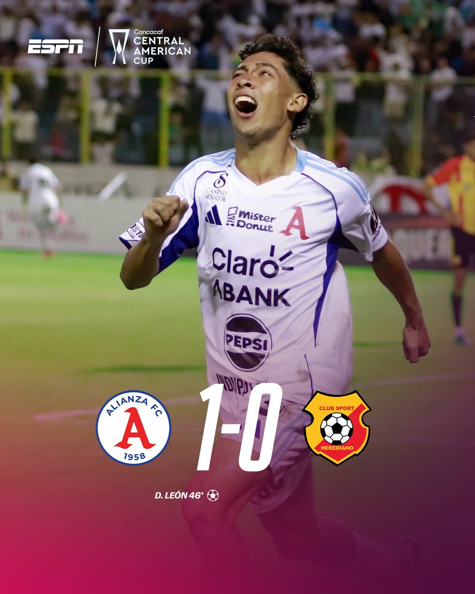 ESPN_CENAM's tweet photo. 🇸🇻🔥EL CUSCATLÁN EXPLOTO EN EUFORIA

Alianza le pegó al campeón de Costa Rica por la mínima en la Copa Centroamericana.💥

▶️Todos los juegos de la 🏆#CopaCentroamericana en el Plan Premium de #DisneyPlus https://t.co/jLfertqcWK
