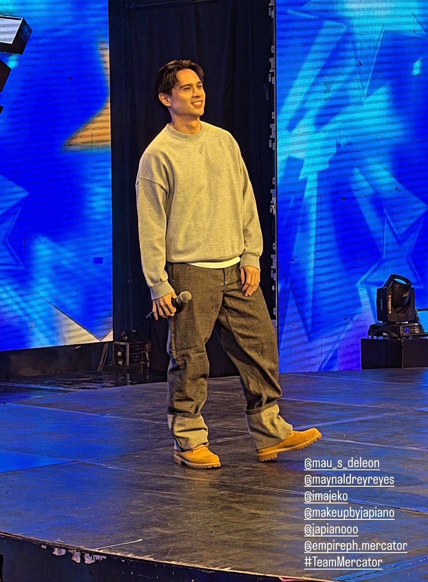 dream_no_24's tweet photo. pogi nmn ng bossing ko na yan???? 

THURSpecial DAY WITH RALPH
THURSpecial DAY WITH RALPH
THURSpecial DAY WITH RALPH https://t.co/z8dA4zOpEL