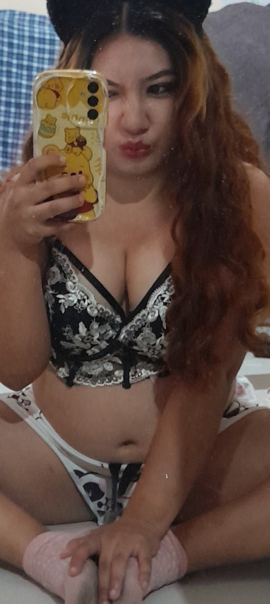 MarRosiii's tweet photo. Pancita suave, antojos peligrosos y una imaginación que suele meterse en problemas.
#BBW #Curvy #Talla #Gordita #Voluptuosa #Curvas #Cuerpo #Regordeta #ModeloCurvadas #BellezaNatural #Latina #ChicasGruesas #Foodie #Feedie #CurvyLife #chicasgruesas
https://t.co/VKwxS37TBM https://t.co/GTc6T7jE8h