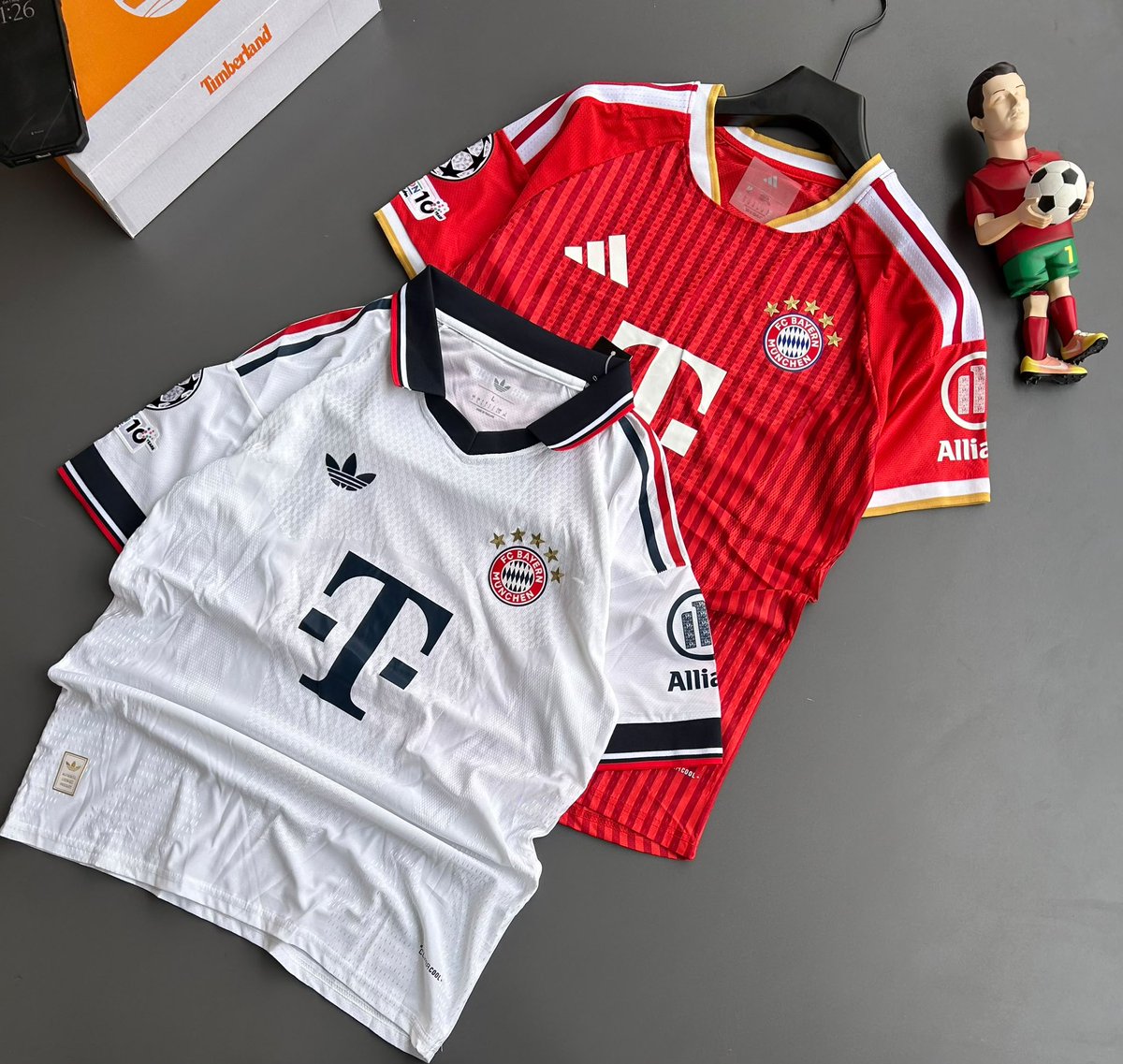 NuwatuhaProssy's tweet photo. 📍 Visit Prossy Sports Center for all your sportswear and accessories!

🏬 Location: People’s Plaza, Shop L2072, opposite Nyumba Kubwa, Arua Park, Kampala.

We stock quality jerseys, sportswear, and more at affordable prices. Come and shop with us today! ⚽🏀🏐 https://t.co/C5qKHjSRda