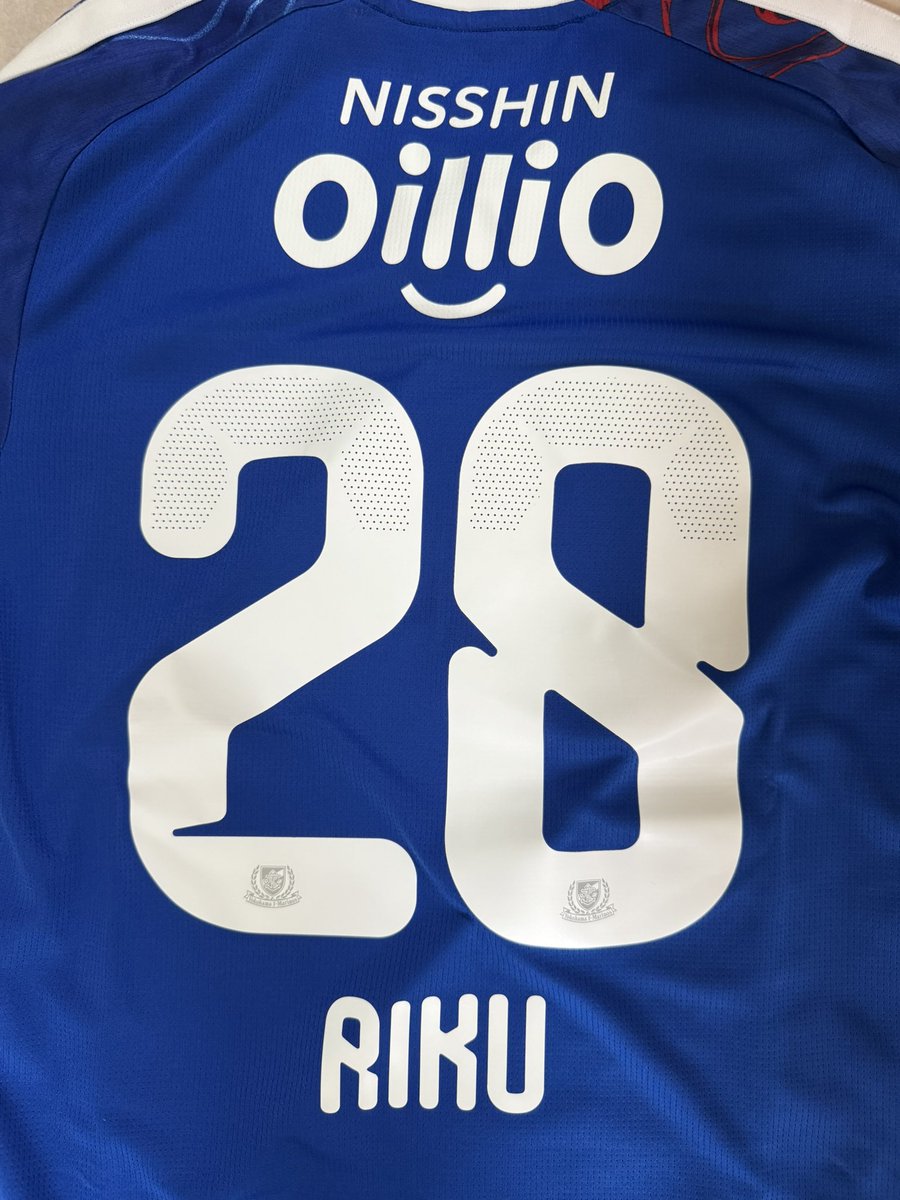 kento_cod4894's tweet photo. 今季の戦闘服が届きました
なので明日は勝ちます
 #fmarinos https://t.co/Q1Nf3nVHHP