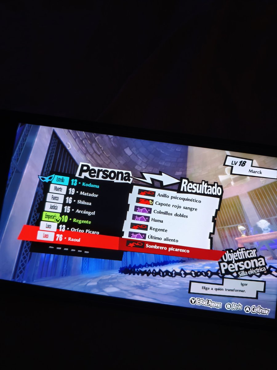 eltolais's tweet photo. Es normal poder tener una Persona de lvl 76 estando yo al 18 xD? https://t.co/YEZ6Wv04JO