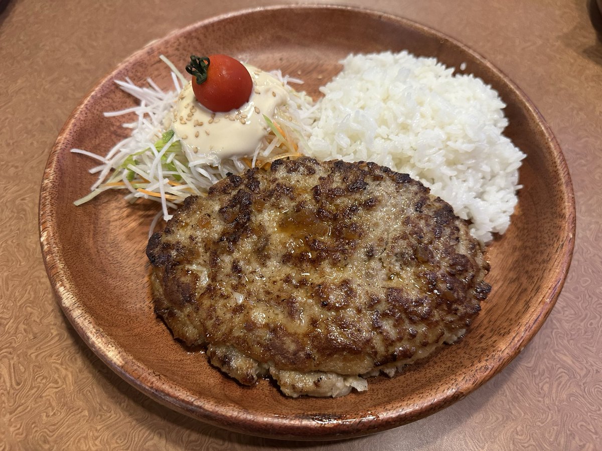 CieloRythem's tweet photo. はんばーーぐ！(＾ω＾≡＾ω＾) https://t.co/IdtCocfesz