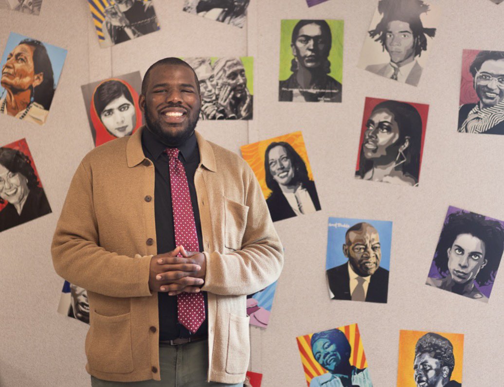 iamcalebf's tweet photo. Behind every educator is a legacy of leaders, thinkers, activists, artists, and changemakers who challenged the world to be better. I stand on their shoulders with gratitude. 

@FriendshipPCS
#FPCSSE #FriendshipsJourneyto30 #OneFriendship #AspireMore https://t.co/5iGzllUSRw