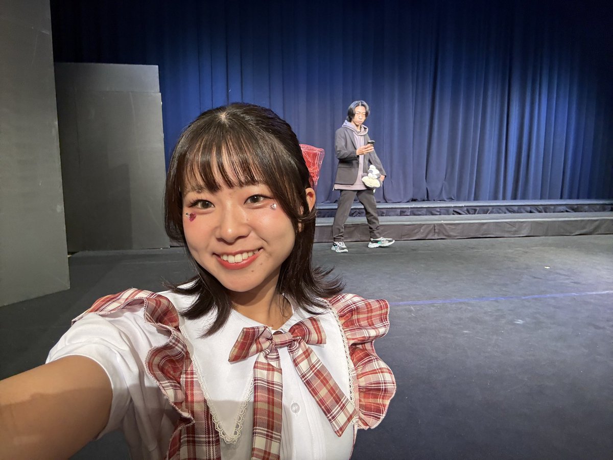 sh___ae3215's tweet photo. 映り込み集だよ😉
1枚目はあきぽんの相棒白鳥‼️
2枚目はサクサクと相棒のさすまた‼️
3枚目はけいくん‼️しっかり映ってるけどこのけいくんは通りすがりだよ😉 https://t.co/D4kkfCUd7P