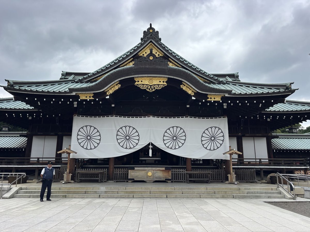 giga0618's tweet photo. 靖國神社🇯🇵
#靖國神社
#東京
#九段坂 https://t.co/pgq8EG5jVq