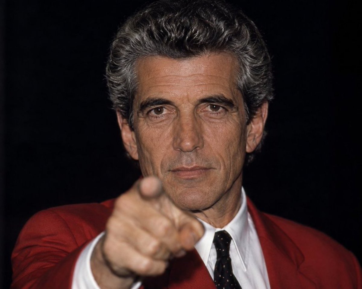 _Johnkennedyjr's tweet photo. Why is it that the people you love the most are always the ones who insult, disrespect, and betray you? Then later, they come back asking for forgiveness. If you were in that situation, would you forgive and forget?

Be Honest, would you?? https://t.co/ME4dJA2XC3
