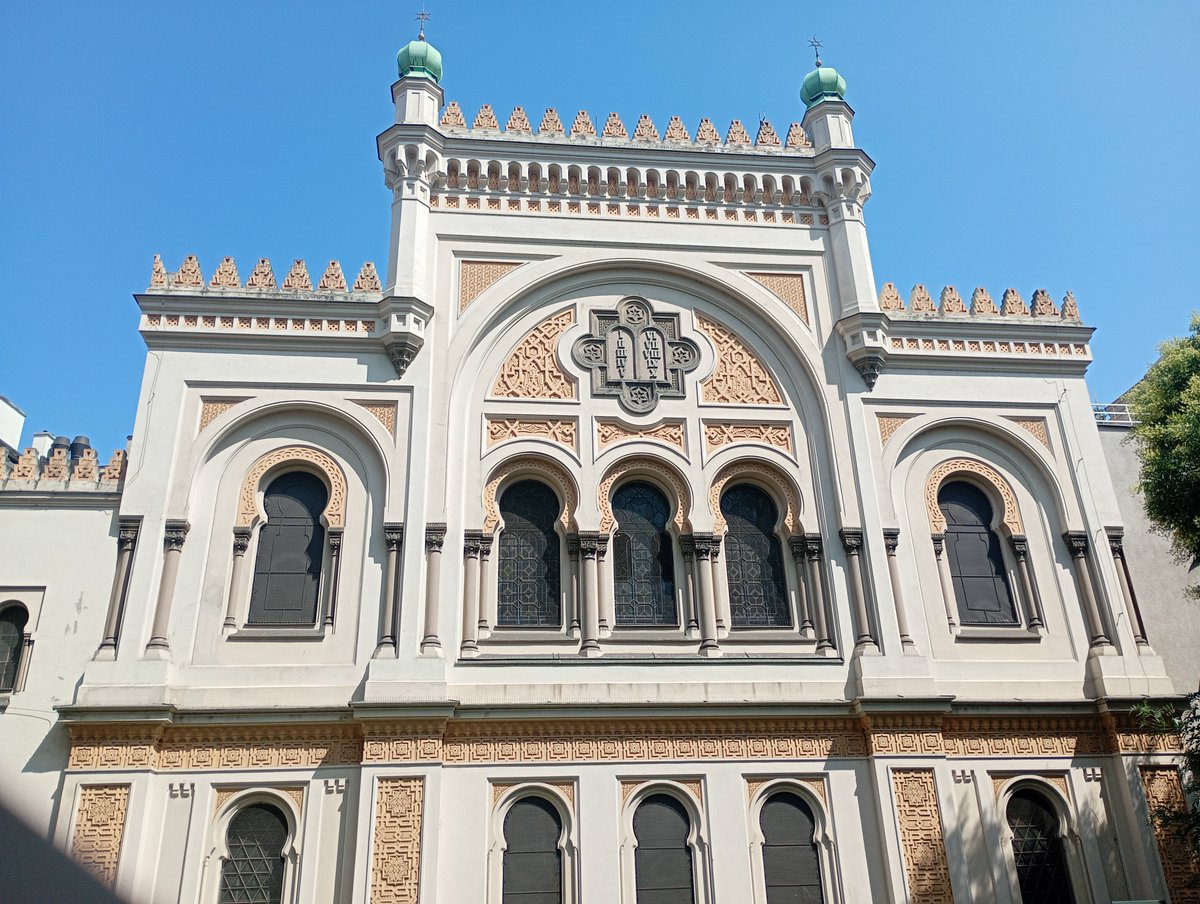 Victor00BCN's tweet photo. 📍 בית הכנסת הספרדי פראג 🇨🇿
📍 Sinagoga Española de Praga 🇨🇿
📍 Spanish Synagogue of Prague 🇨🇿
📍 Španělská synagoga v Praze 🇨🇿 https://t.co/K2KOh62uXM