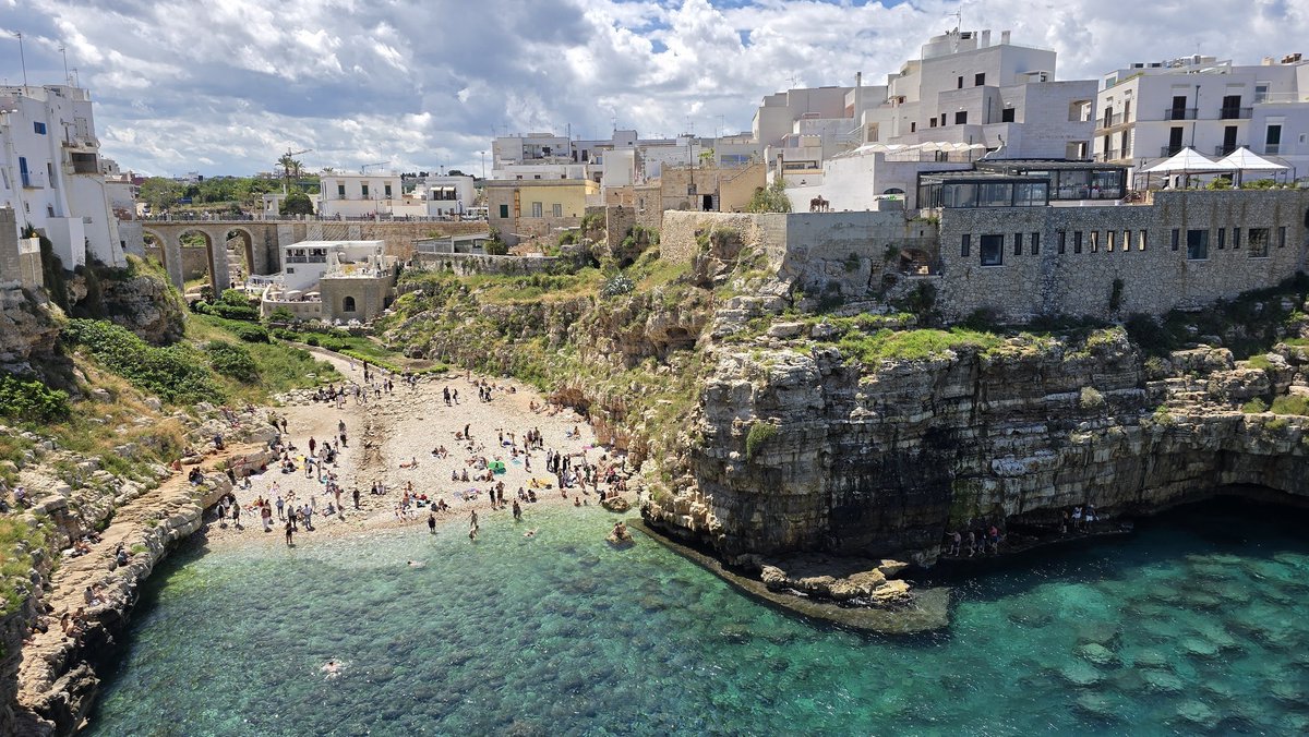 SO_IPP's tweet photo. [Carte postale estivale : focus sur les Pouilles] Les Pouilles confirment leur attractivité sur le marché immobilier européen. Dans son édition du 17/07/2026, le Figaro Magazine les présente comme le « nouvel Eldorado du sud de l’Italie ». Plusieurs tendances se (1/4) https://t.co/KEdH1QoCgx