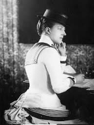 kateStrasdin's tweet photo. One of my favourite images of Alexandra Princess of Wales catches her in the 1880s on board the royal yacht in what is likely a tailormade by John Redfern. The sailor suit is recreated in Redfern’s immaculate construction. You can read more in Dressing the Queen! Jacket @V_and_A https://t.co/pz1TwmSQhl