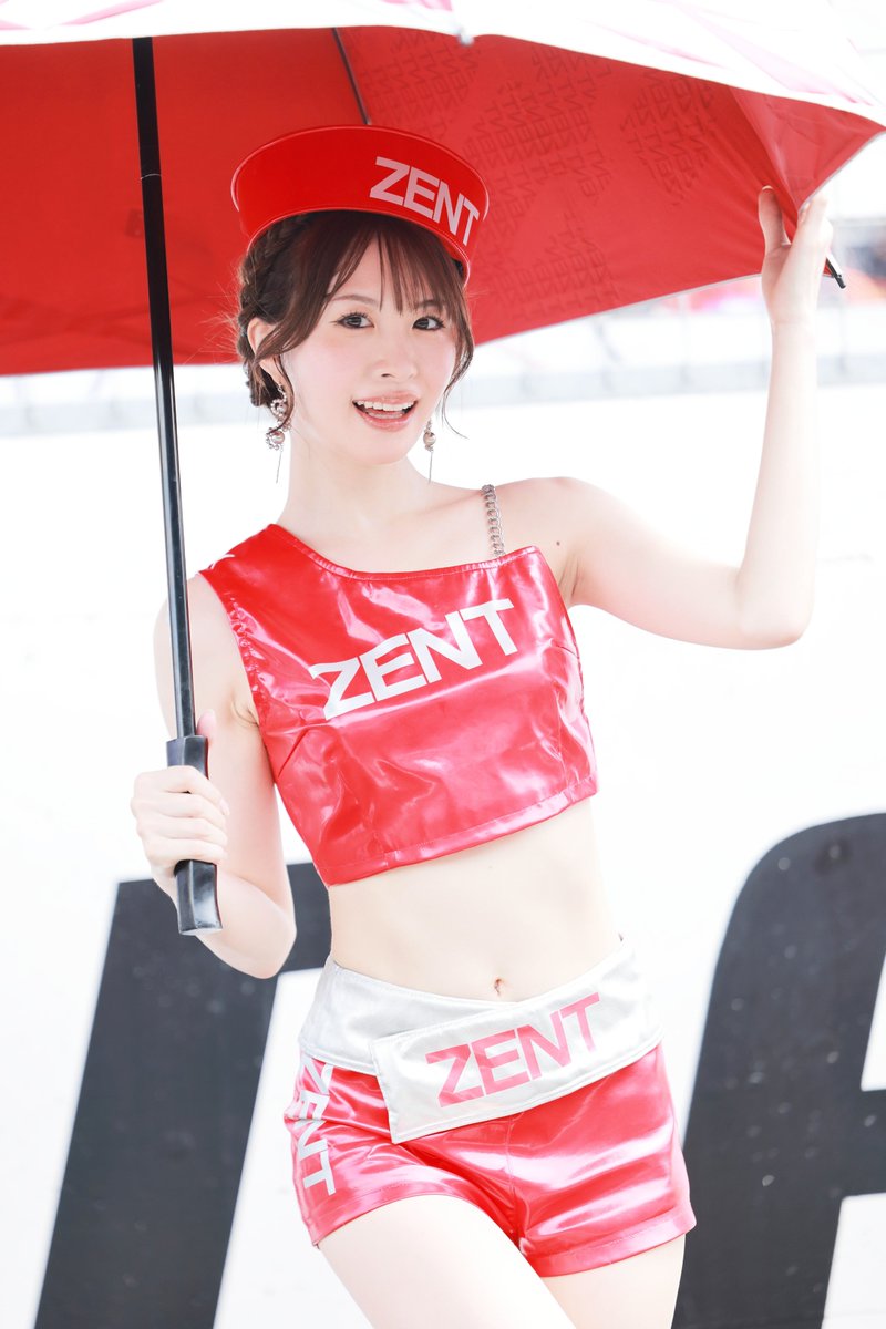 kazuyoppy's tweet photo. 2026.8.1 SUPER GT Rd.4  FUJI
ピットウォーク
TGR TEAM KeePer CERUMO
ZENTsweeties2026
#松田蘭 さん(@ran_mjargtne)
撮影有難うございました😀

#ZENTsweeties ＃レースアンバサダー https://t.co/iDFSmUFIpg