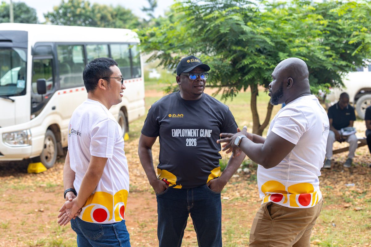 KofiAshon's tweet photo. Stay true to your convictions to help others be better than yourself. 

Never lose sight of that! 

Shots from the second edition of the Zijin Employment Clinic held in Amanfrom in the Birim North District in the Eastern Region of Ghana. https://t.co/fno7aQfzhR