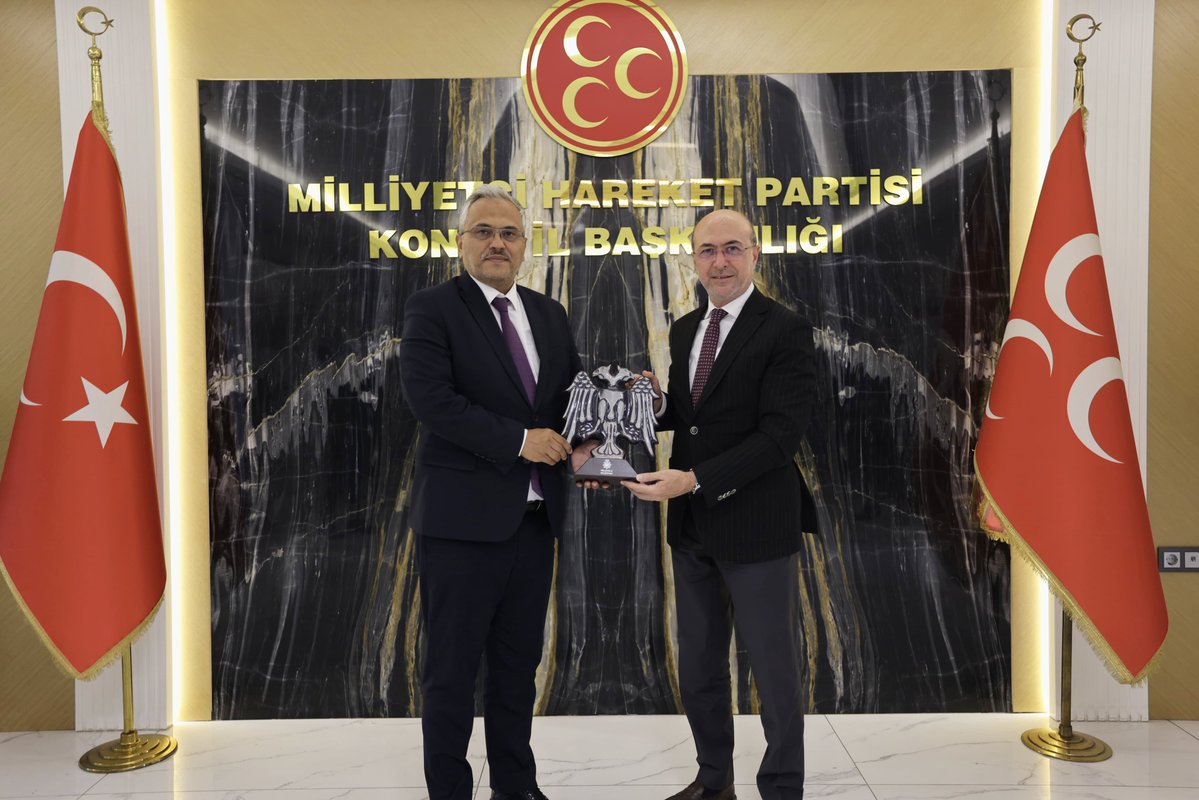 a_pekyatirmaci's tweet photo. MHP Konya İl Başkanı Sedat Göncü ve MHP Selçuklu İlçe Başkanı Hüseyin Kavas’ı ziyaret ederek hayırlı olsun temennilerimizi ilettik.

Nazik misafirperverlikleri için kıymetli başkanlarımıza teşekkür ediyor, yeni görevlerinde başarılar diliyorum.

| @GoncuSedat

📌 MHP Konya İl Başkanlığı
📌 MHP Selçuklu İlçe Başkanlığı