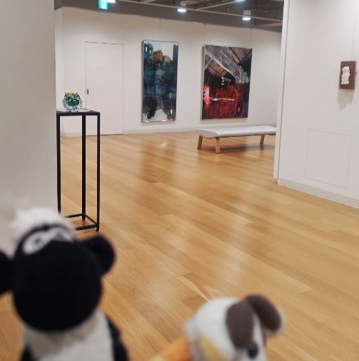 mahon1111's tweet photo. 第５６回神奈川二紀展開催中です。力作ぞろいです。横浜市民ギャラリーで８月９日(日)まで。ぜひご覧ください。https://t.co/tojoLjjugD　＃二紀展　＃横浜市民ギャラリー　＃桜木町　＃神奈川二紀　＃展覧会　＃ギャラリー　＃油絵　＃彫刻　＃公募展 https://t.co/vqKIrqDXVp