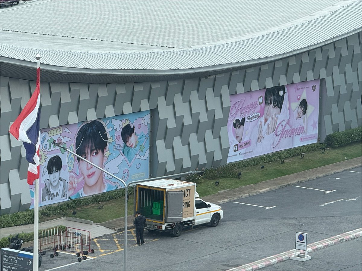 jenododo23 tweet picture