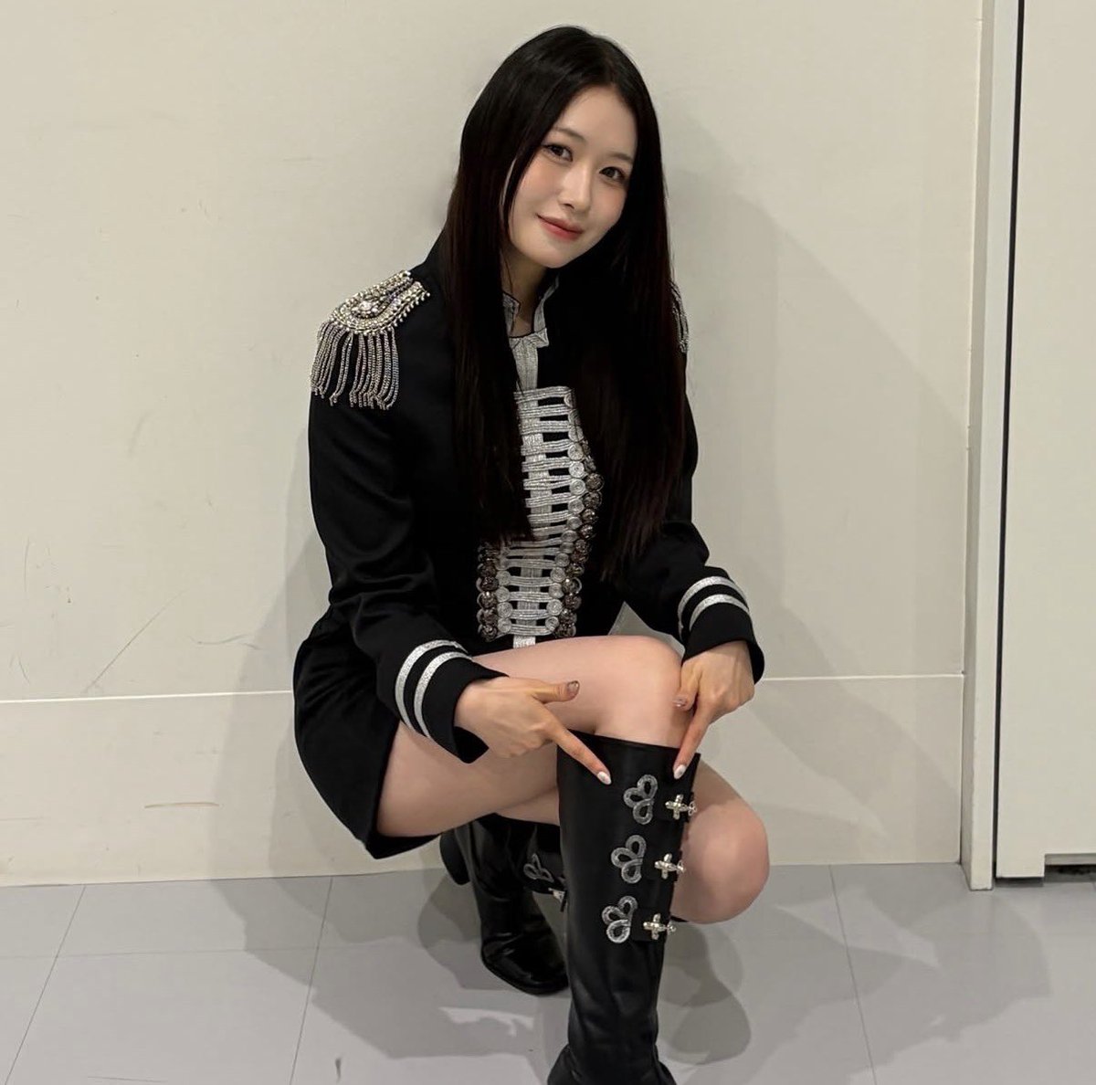 pome_m22's tweet photo. やっぱこのスタイリングの桃奈さんメロすぎる #ME_I  #笠原桃奈 https://t.co/JSWzB7WgU0