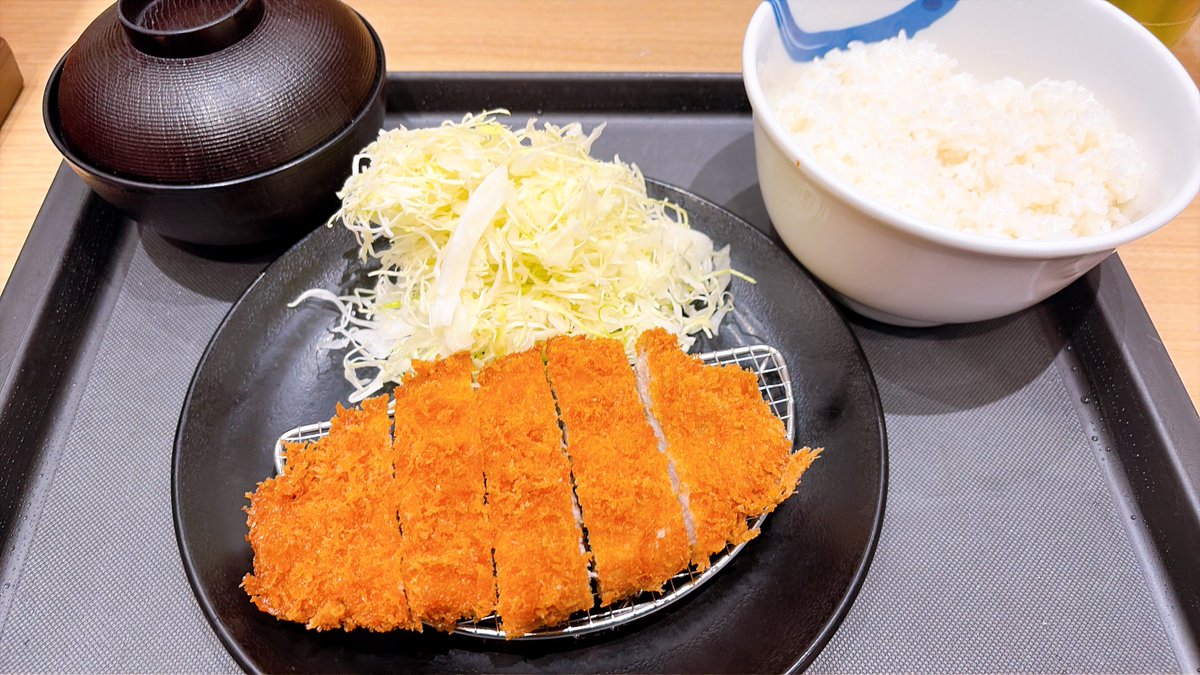 mitochondria0_0's tweet photo. 実は二日連続で松のやのトンカツ食べた
今安いから是非 https://t.co/pV3wNAwyZs