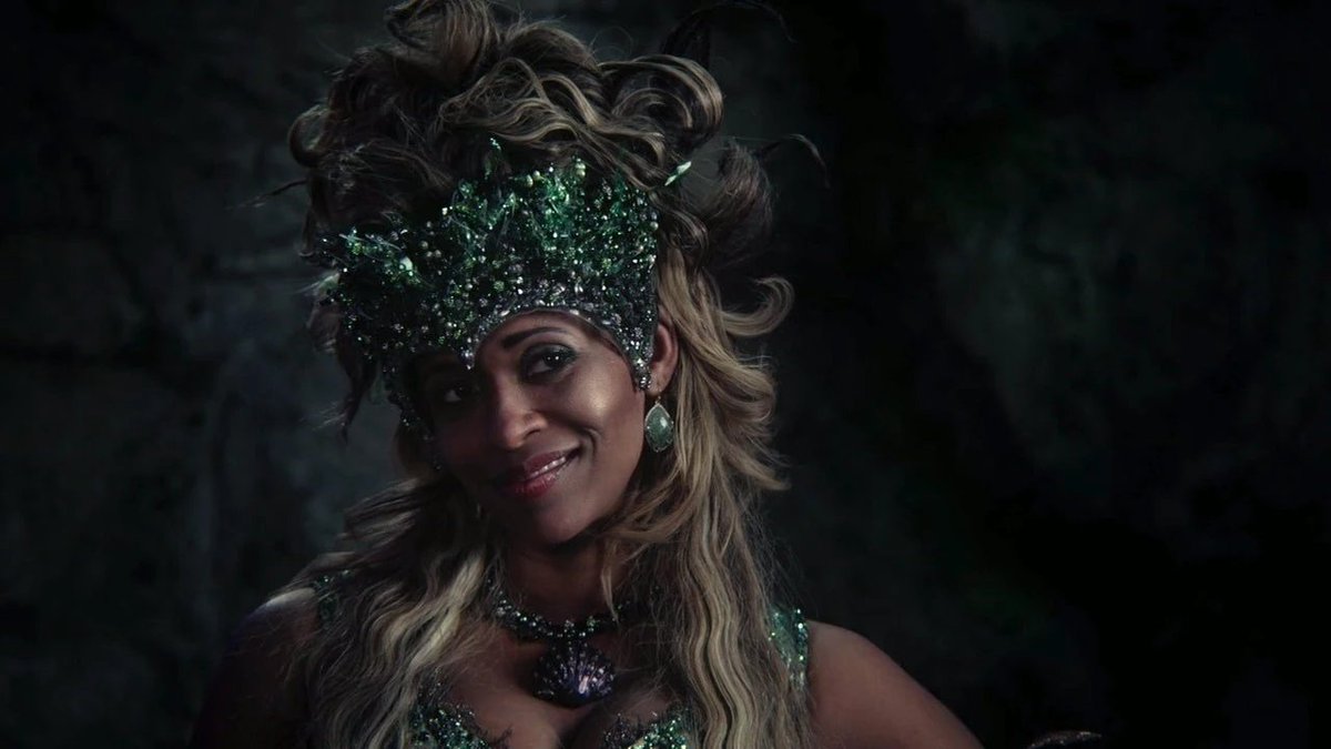 Disney_Wiki's tweet photo. Happy Birthday, Merrin Dungey
For Disney, she portrayed Ursula the Sea Witch in the ABC fantasy-drama series, #OnceUponATime. https://t.co/DeaaPNfVbT
