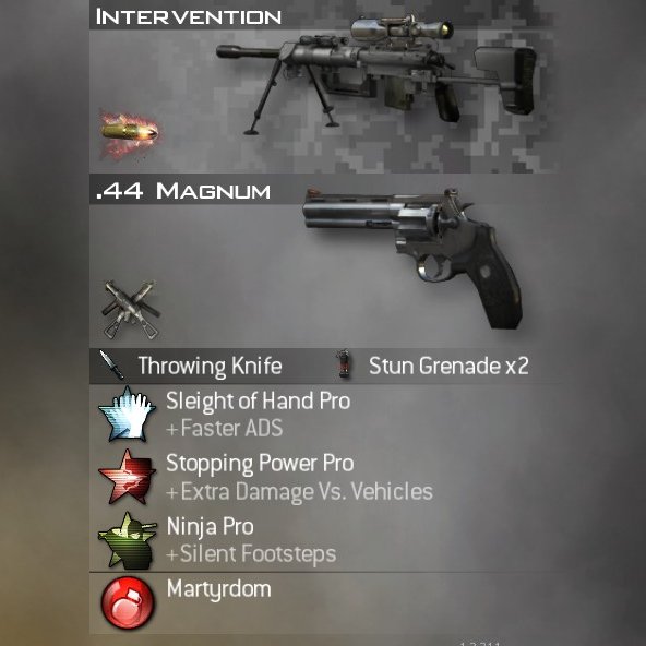 Scarecrohh's tweet photo. How the inventory screen for most characters will look like Fortunes Weave:

- Iron Sword
- Steel Sword
- Vulnerary

Anatolia's Inventory screen when you select her: https://t.co/dscBVeeawd