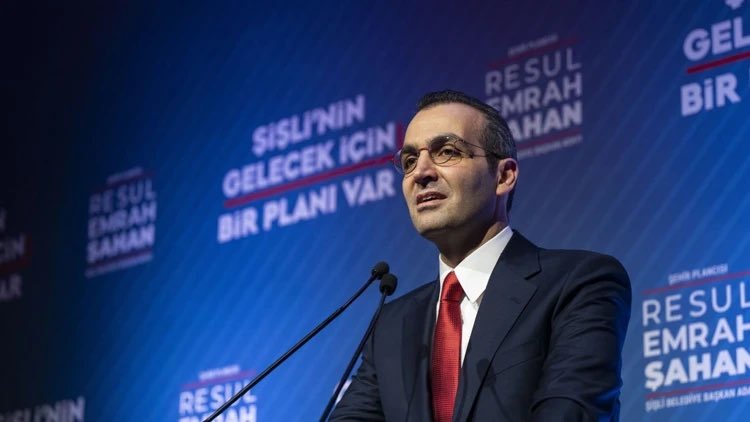 ToplumsalMuhale's tweet photo. Tutuklu Şişli Belediye Başkanı Resul Emrah Şahan'dan “çerçeve yasa” açıklaması:

“Evleri yasa boğan bir meselede hukukun kapısı ilk kez aralanıyor. Ben o kapının yeniden kapanmamasından yanayım." https://t.co/PimjQjUq8k