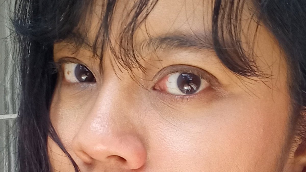 melmarian's tweet photo. I love my eyes... gak diapa-apain juga udah cakep #pede https://t.co/13mi24gUhz