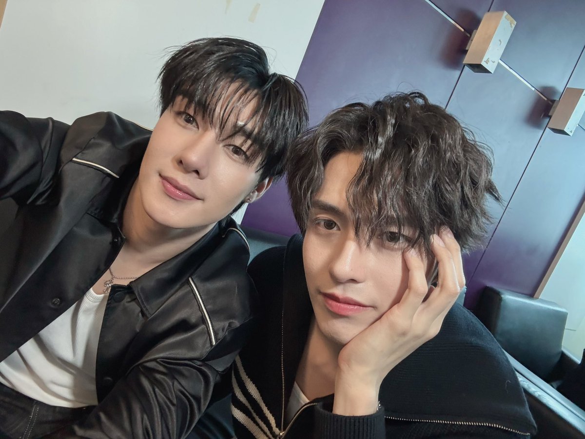 Tee_wongsajaem's tweet photo. เจอกันนน 

DJ TeeHeng MET 107
#TeeHengxMET107 https://t.co/Vro4MDHJc7