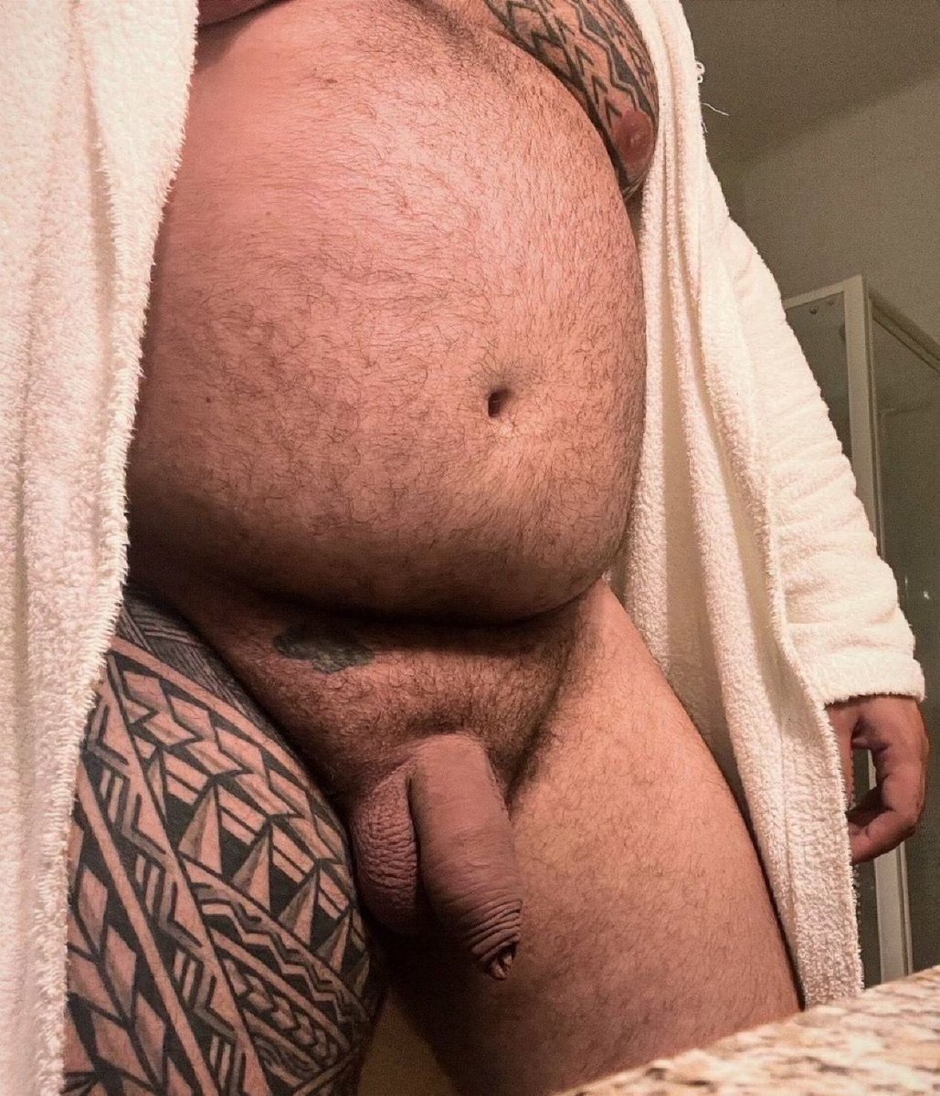 beefy_guys's tweet photo. Crash your face right here 👇🏼

📸: @BeefyItalian https://t.co/DPccXqxhdQ