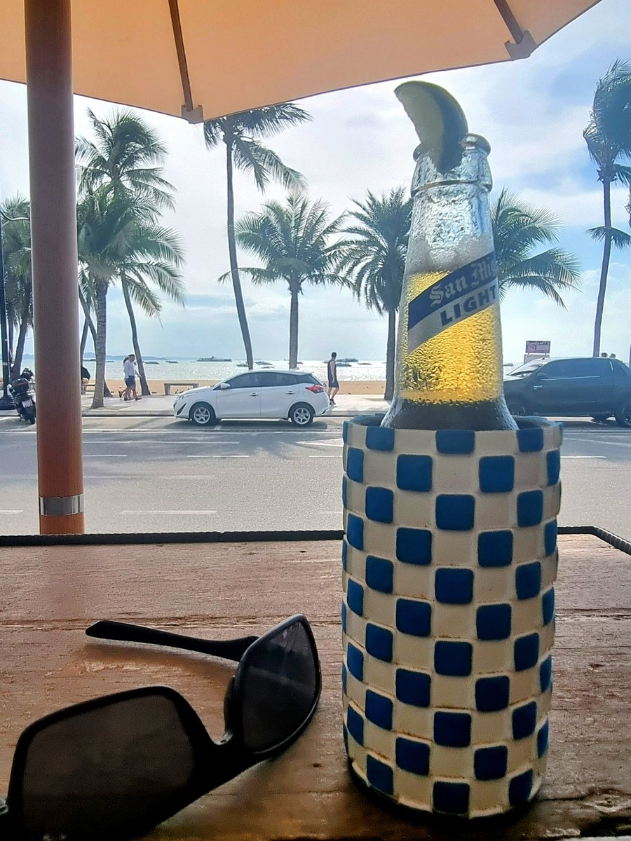 PattayaSeven7's tweet photo. Here we go again... #Pattaya #Thailand https://t.co/alnS6iedC4
