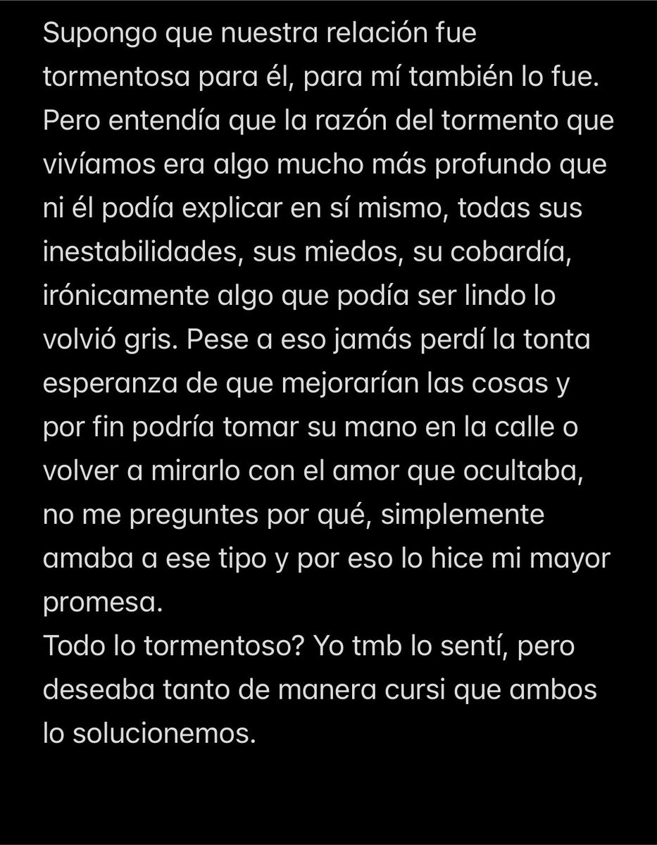 whoiskys's tweet photo. Escribía esto con un video Larry de fondo jsjsjs https://t.co/6p4eMoGSik