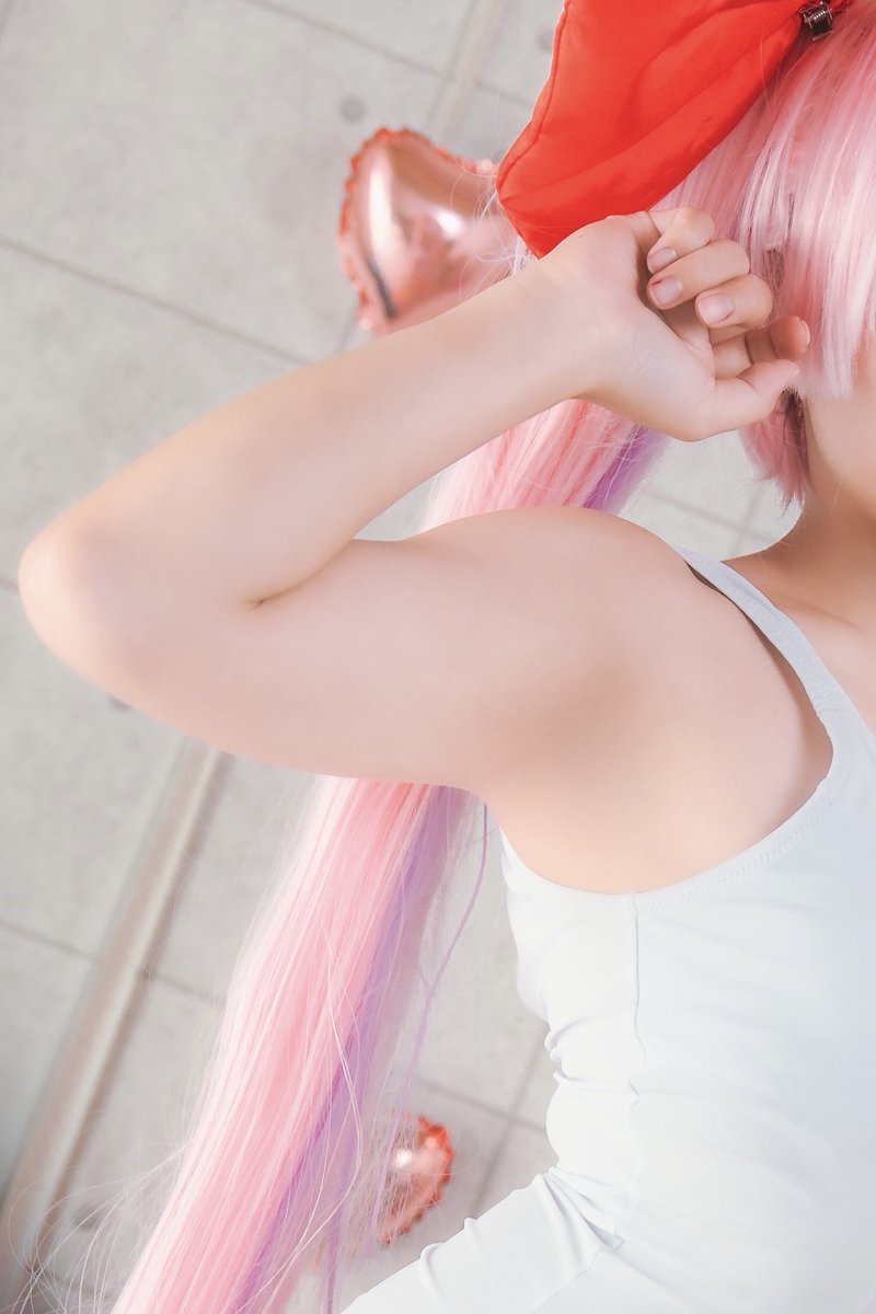 irohautkt_cos's tweet photo. これ僕もいつもやってる……😫
このままだと、女児に似つかわしくない人を〇しちゃう筋肉腕だから……💪🏻🔥

◀︎無加工   加工済▶︎ https://t.co/YE9Yl2xogk
