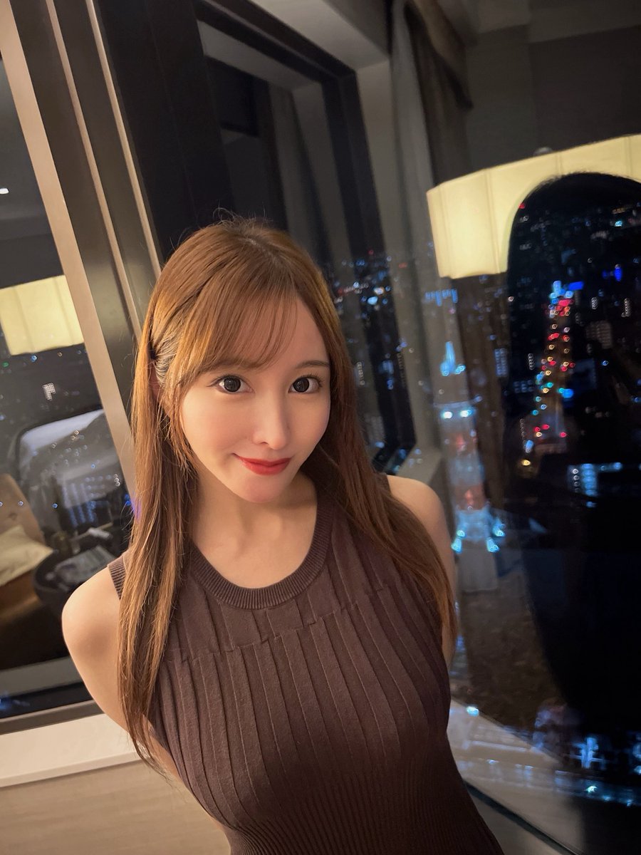 arrow_cros's tweet photo. くらぶ　ばれんたいん　大阪で検索🔍 https://t.co/gk3pTu8zcf