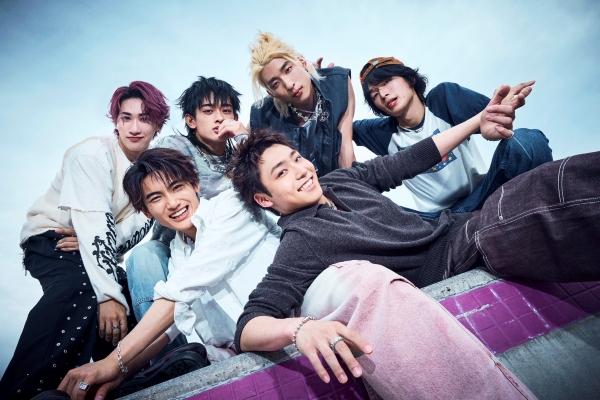 TOWER_Ebina's tweet photo. ＃WATWING】

いよいよ今週末✨
New EP 「love」リリース記念イベント🎉

📅8月9日(日)
🕒1部 13:00～
　  2部 16:00～

海老名駅西口中心広場での開催となります

詳細はこちら⤵️
https://t.co/dfmmyHLGKc

皆様、熱中症対策は万全に
お待ちしております❗️ https://t.co/U9PSWt3uzP