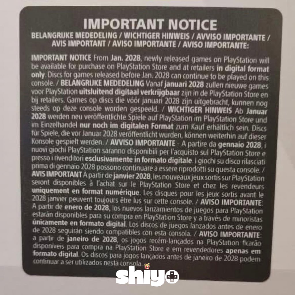 ShiYoTendo's tweet photo. 🎮 PlayStation : Le début de la fin 

On espérait encore une prise de parole de PlayStation. Un signe, une remise en question, un changement de cap concernant l’avenir du format physique. Au vu des derniers éléments, il semble malheureusement que tout soit déjà acté.

Les nouveaux modèles de PS5 affichent désormais directement sur leur emballage l’arrêt de la production des jeux sur disque à partir de janvier 2028.

Pour beaucoup, ce n’est qu’une évolution logique du marché. Pour moi, c’est bien plus que ça. C’est la disparition d’un choix qui a accompagné des générations de joueurs et qui faisait partie de l’ADN de PlayStation.

Je suis sincèrement en colère. J’ai le sentiment que PlayStation ne nous laisse plus le choix et considère désormais le tout numérique comme une évidence, sans tenir compte de tous ceux qui restent attachés au format physique.

À titre personnel, c’est la décision de trop. J’ai soutenu PlayStation pendant des années, mais cette annonce marque une véritable rupture. Une marque qui abandonne définitivement le format physique tourne aussi le dos à une partie de son histoire et à des millions de joueurs qui l’ont accompagnée jusque-là.

Aujourd’hui, je ne me reconnais plus dans la vision de PlayStation. C’est peut-être la fin d’une histoire qui aura duré plus de vingt ans pour moi.

Et vous, cette décision change-t-elle votre vision de PlayStation ?