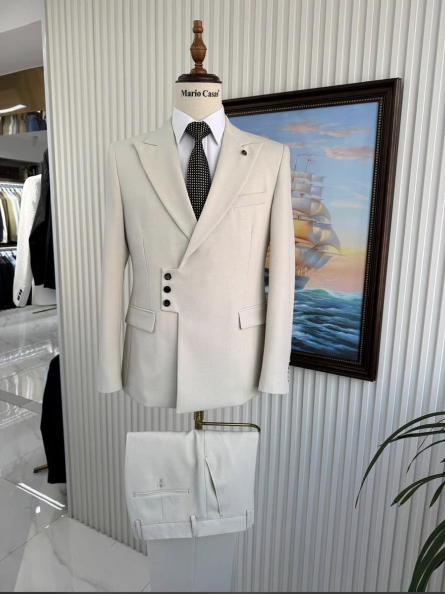OG_SUITS's tweet photo. ELEVATE YOUR STYLE AND PRESENCE WITH OUR SUITS✅
DESIGNED FOR THE MORDERN GENTLEMEN, PERFECT FOR ANY OCCASION✨📌

 SIZE 44-56✅
COAT &amp; PANT 180k
FULL 230k

https://t.co/ffYf9lUR7E https://t.co/UOsyrogacI