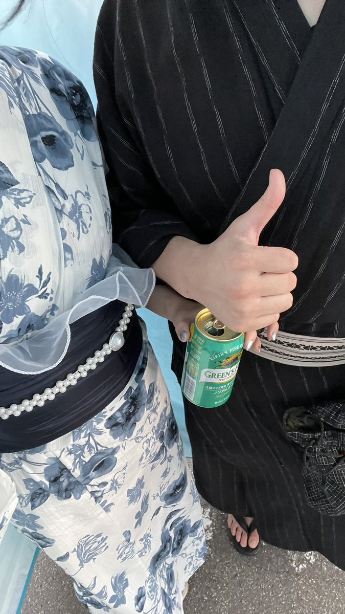 bM_Cds's tweet photo. 彼氏とお祭り行ってきた👘🏮✨ https://t.co/nv21s6EkeX