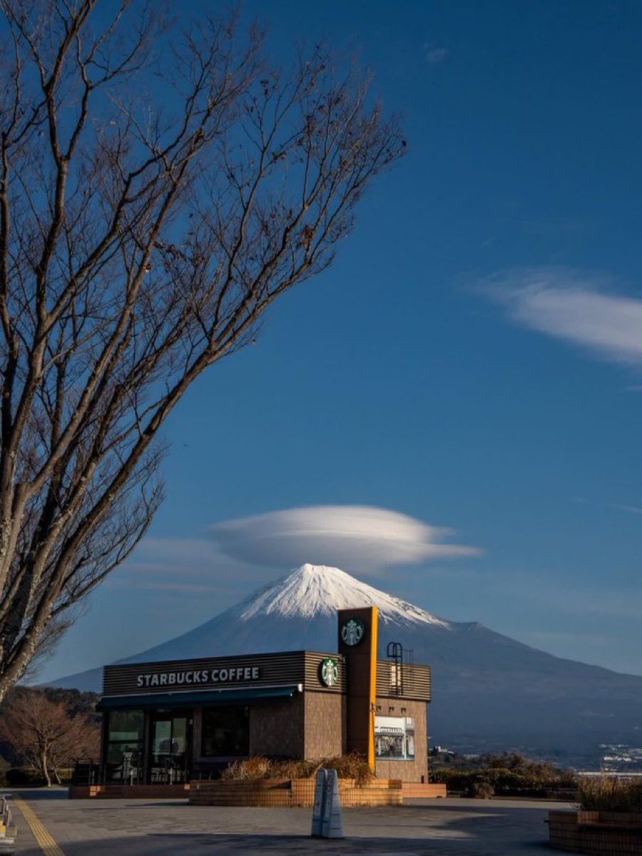 NIFTYdoginal's tweet photo. Mt Fuji👺✨🪬 https://t.co/vW9DG9xCWO