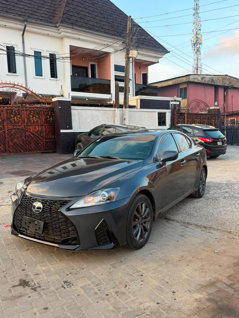 XcessCars's tweet photo. 🇳🇬Registered 2008⤴️⤴️ 2023 Lexus IS250 

First body paint
Neat dashboard✔️
Clean Clean interior✔️
Sunroof✔️
Fancy alloy rim✔️
Clean leather seat✔️ 
Untouched mileage 🌝✔️ 
All exhaust catalyst are intact. 
🔷Price: 10.5m 
🔷Swap deal is allowed. 
➡️ Engine: Excellent condition. 
➡️ Gear: Very smooth. 100% 
➡️ AC: Factory fitted ac and Chilling. 💯 
Status: Tokunbo standard💯 
Grade: A+++ 
Location: Surulere Lagos