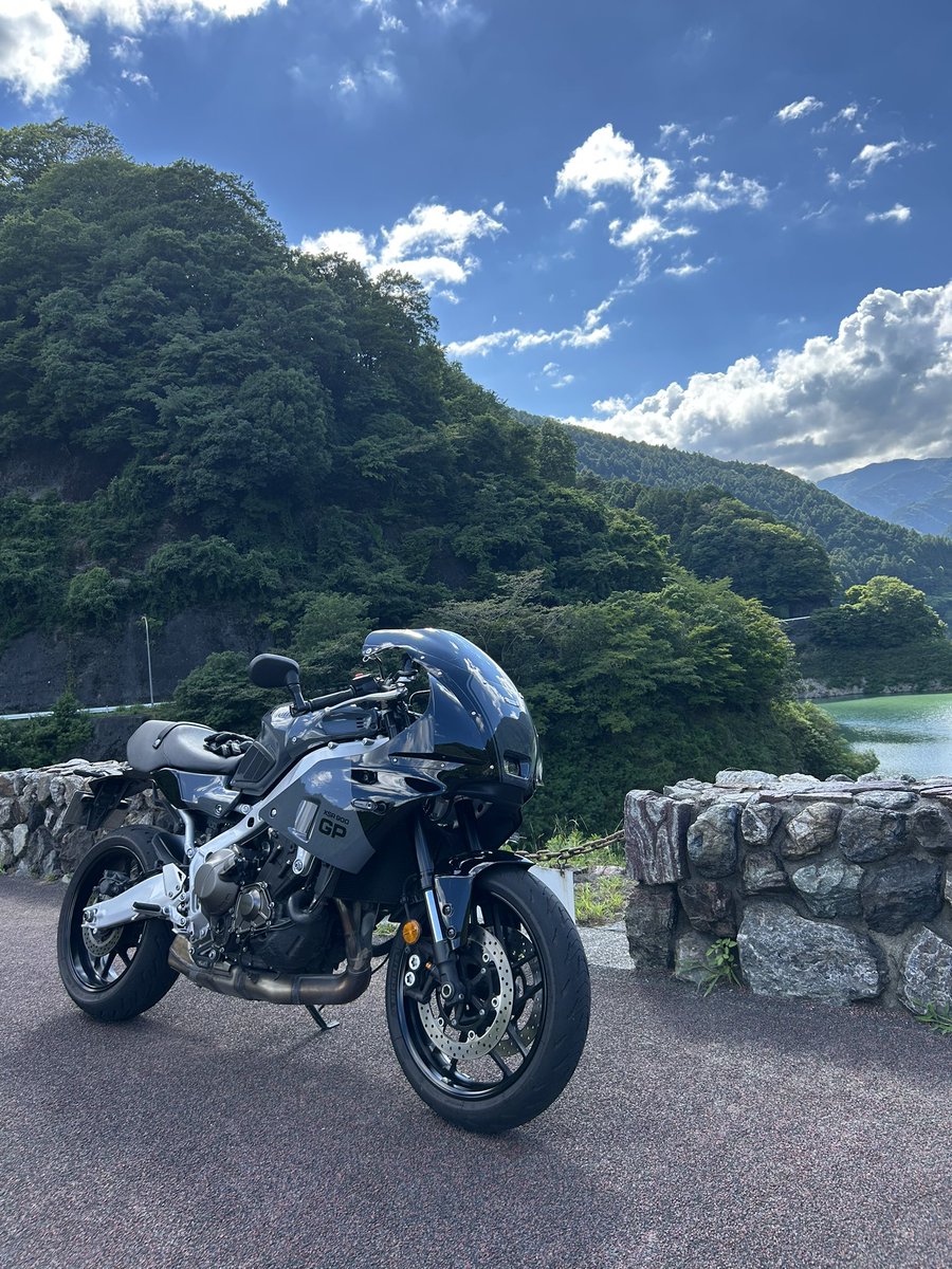 mt25ranran's tweet photo. 洗車してよかった
#xsr900gp https://t.co/zpjYCMpTBB