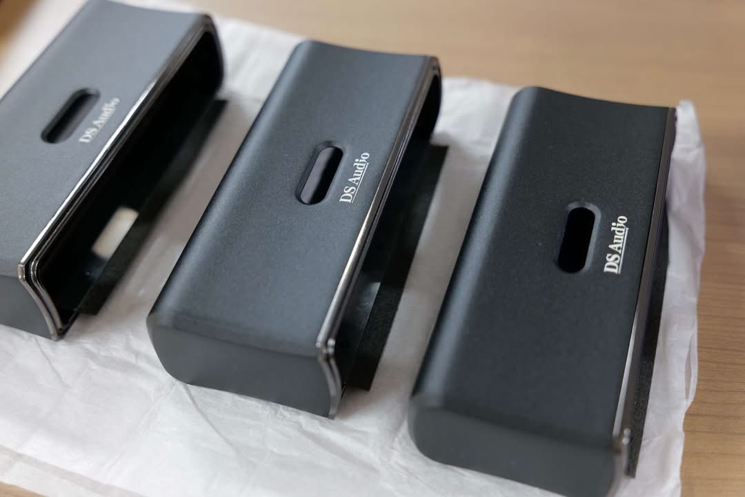 DS_Audio's tweet photo. SC-001ソニッククリーニングブラシですが、遂に今週から正式出荷が開始されます。世界中から多数注文を頂いておりますので納品まで少しお時間頂くかもしれませんが今暫くお待ち頂ければ幸いです。 https://t.co/Skfwviw77d