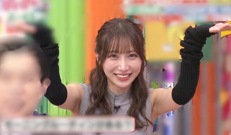 Zhkp9's tweet photo. 元芸能人なんだから、
ネットにすっぽんぽん晒すのはいいけど
覚悟決まってるならやり通せよ
途中でやめるなよ https://t.co/bSdGzWTgBJ