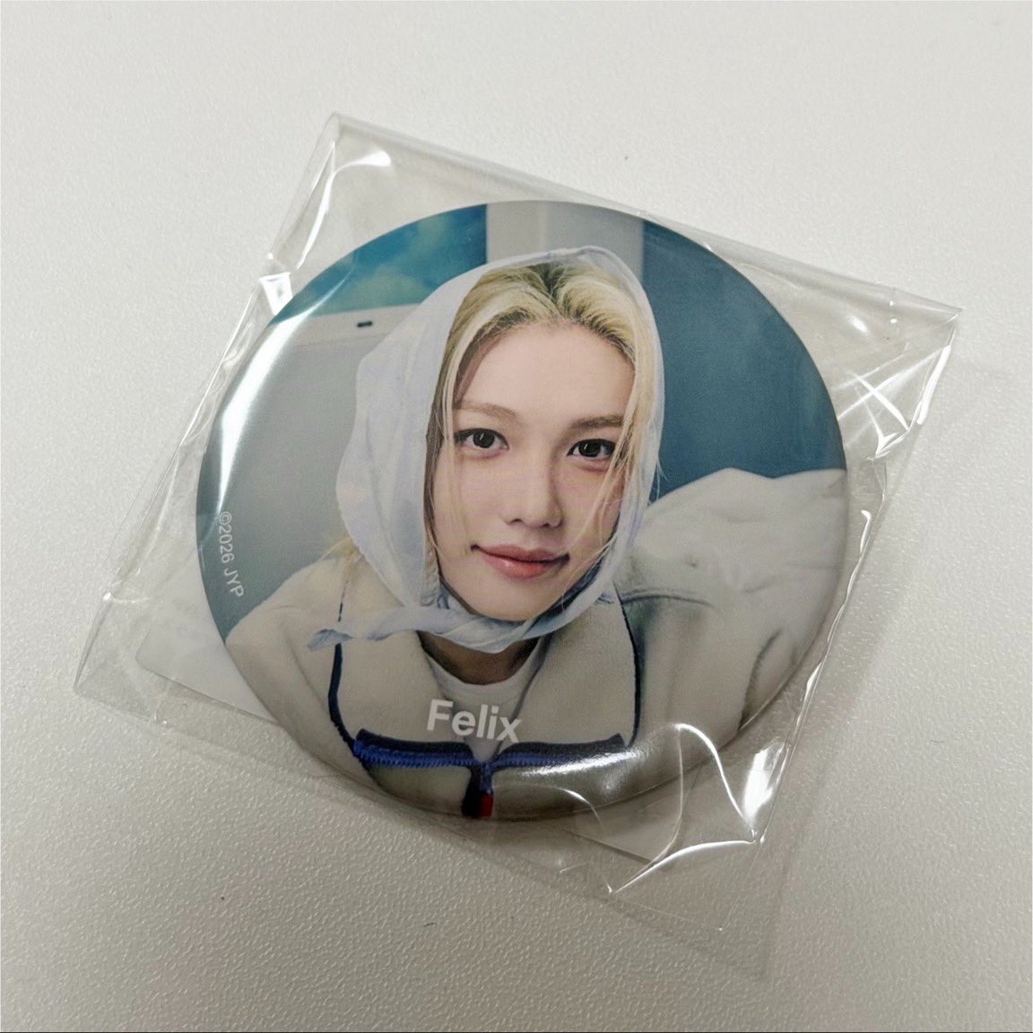 Lunminlix's tweet photo. 10개살걸..왜 2개만 샀지... https://t.co/OAI3TffdJE