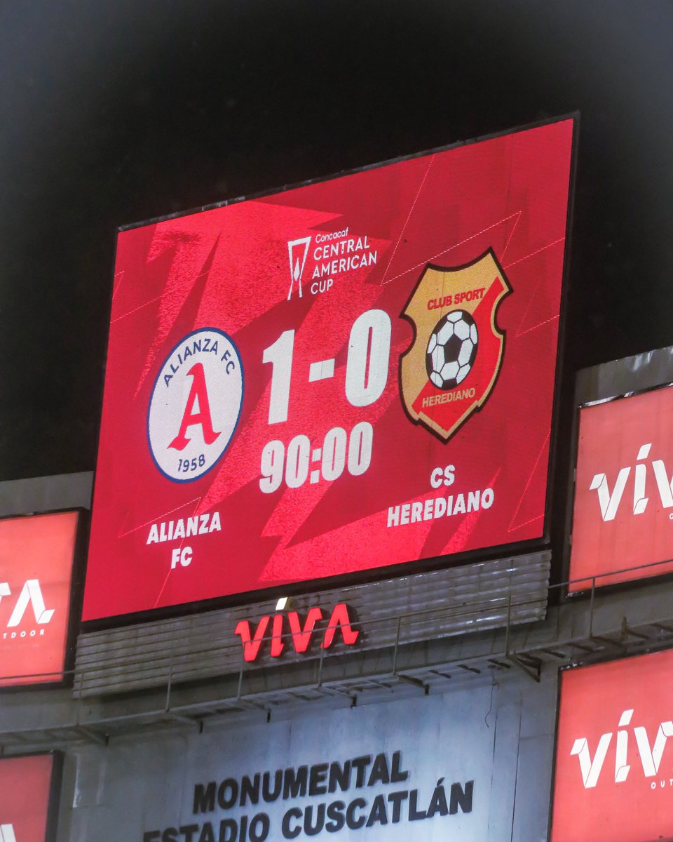 AlianzaFC_sv's tweet photo. Después de una noche mágica, el CM les desea: ¡Buenas noches, Albos! ✨🤩

#AlianzaFC 🅰️ https://t.co/CWZ4JhkmDB