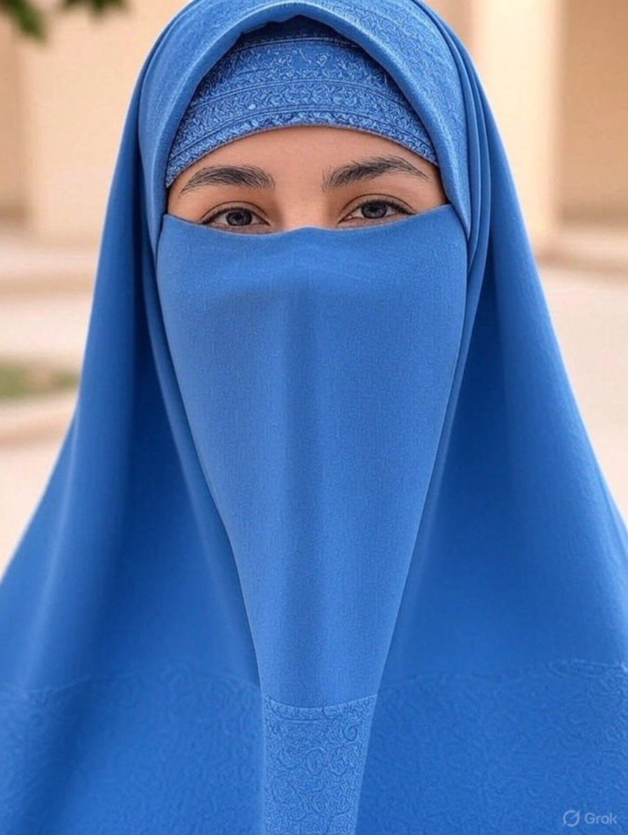 EObodoegbu's tweet photo. Would you support President Trump banning Sharia Law from America!? https://t.co/BbdS6LUmb4