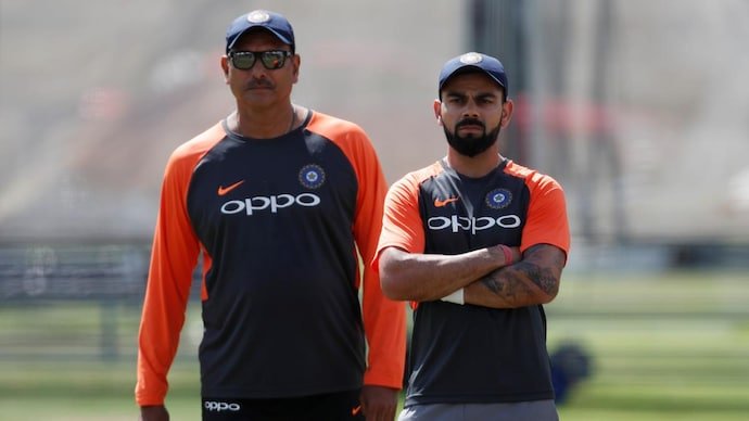 ImTanujSingh's tweet photo. MOHAMMED SHAMI PICKS BEST CAPTAIN-COACH THAT HE'S PLAYED UNDER: (Times Now Navbharat).

Captain - Virat Kohli.

Coach - Ravi Shastri. https://t.co/blAXI8Z0T7