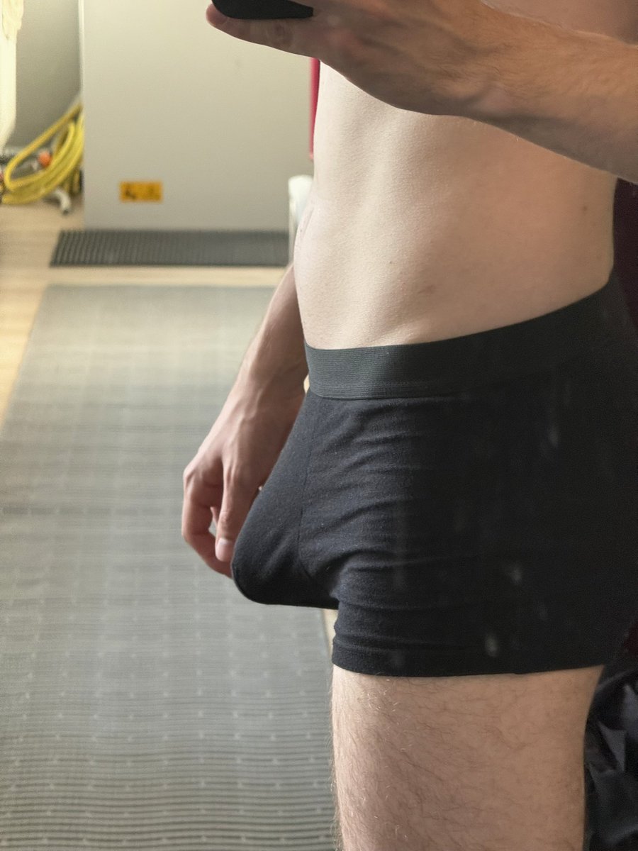 imjustandrew24's tweet photo. dick and ass https://t.co/bCFd1abW7R